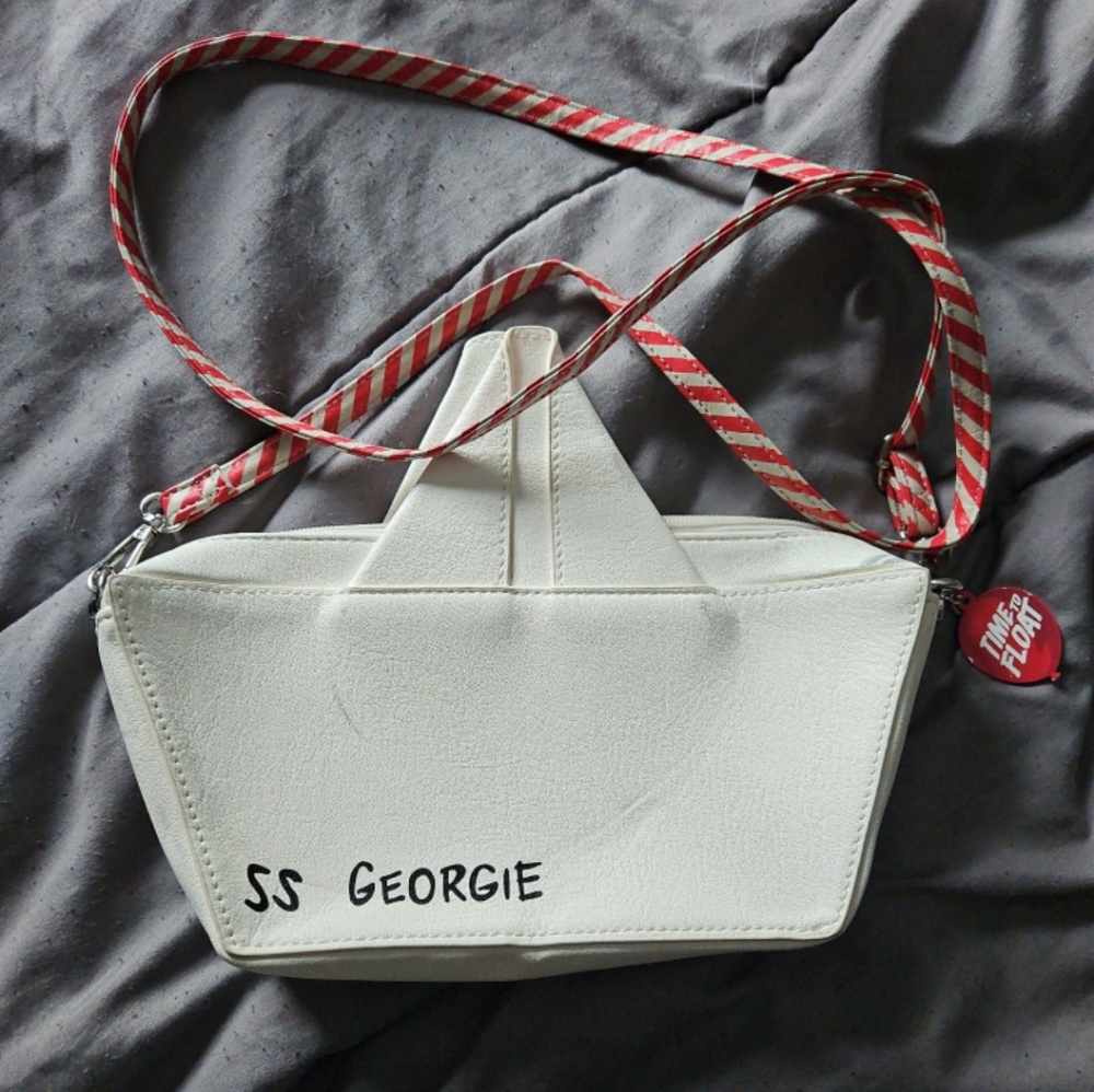 SS Georgie boat crossbody